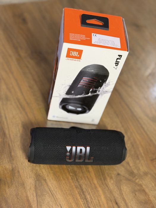 JBL Charge 6 като нова