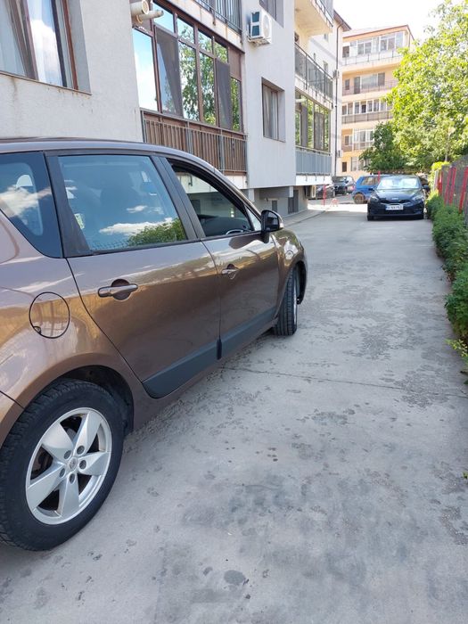 RENAULT Scenic 2010 — imagine 4