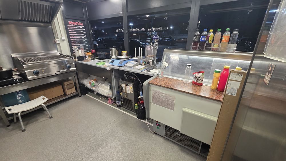 afacere/container grill-fastfood conplet utilat fara locatie amplasare