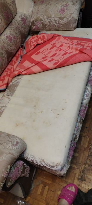 Отдам диван+кресло