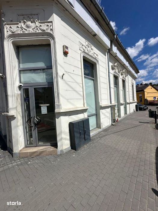 Spatiu comercial de inchiriat Dej, Str. Avram Iancu  230 mp Comision