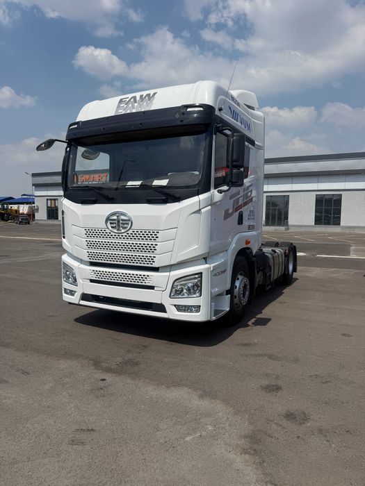 Седельный тягач FAW JH6 4x2 дизель 2026 NEW (3 йил кафолати бор)