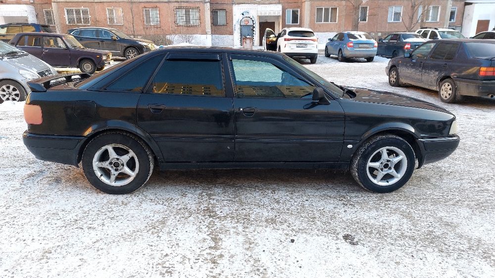 Продам ауди 80B4
