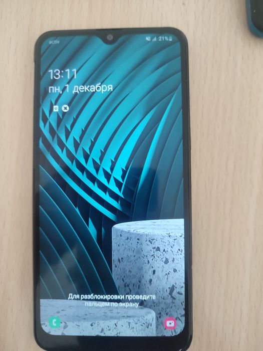 Пррдам телефон, за штуку 16000тг