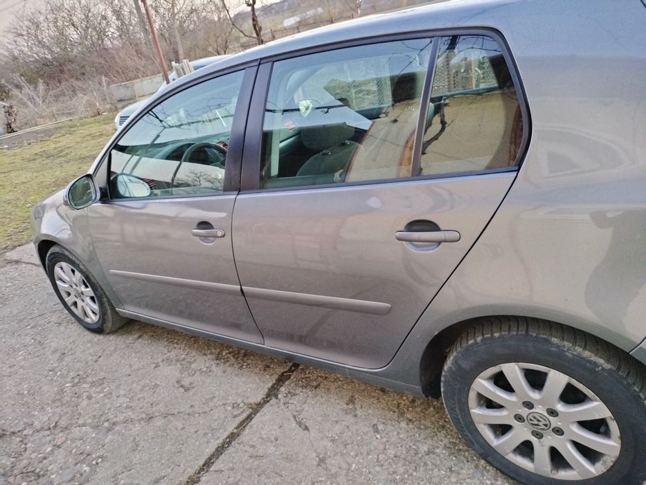 Volkswagen golf 5