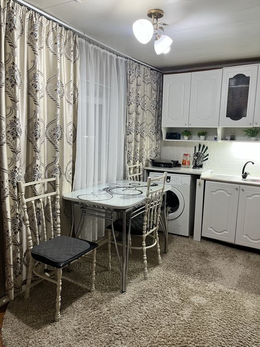 Продам дом четырех квартирный