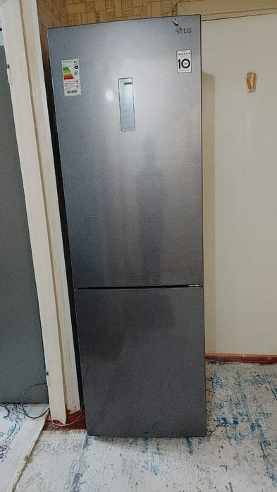 Холодильник новый