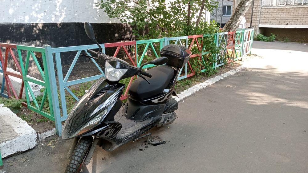 Продам скутер 125