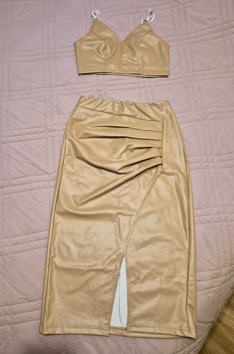 Дамски елегантен сет в две части