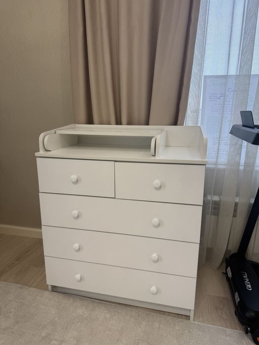 Пеленальный столик