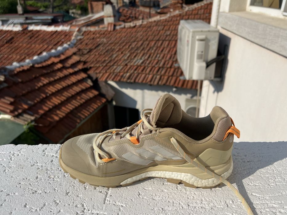 Adidas Terrex 44