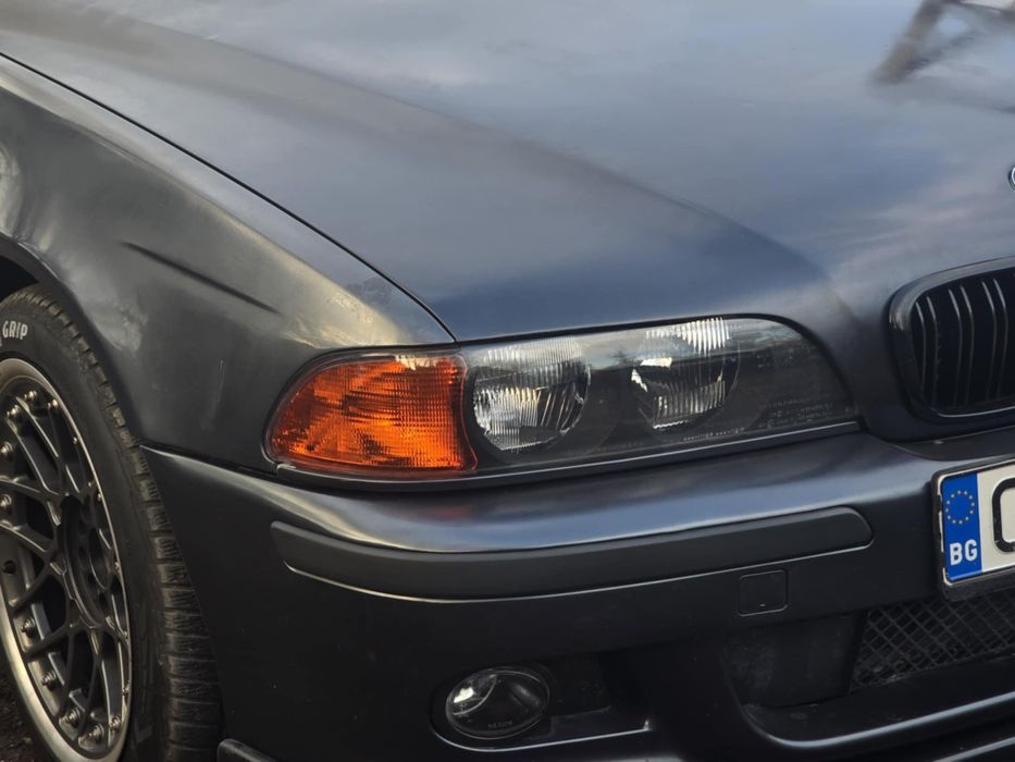 Фарове за Е39 продавам
