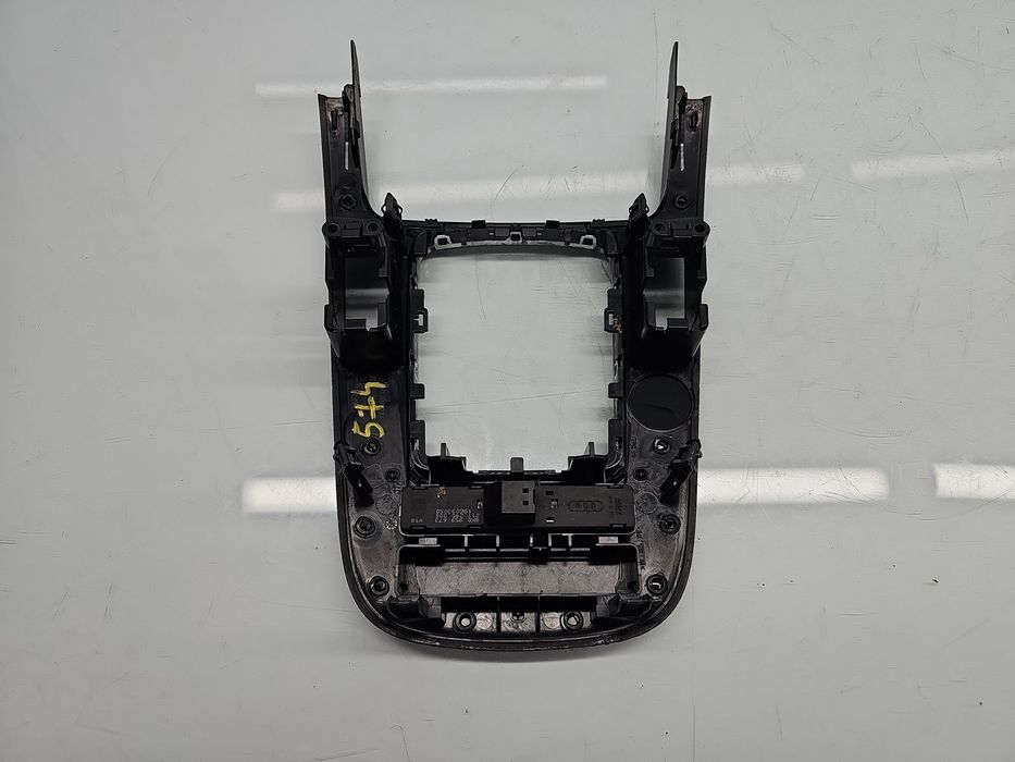 Consola centrala AUDI A4 (8K2, B8) [Fabr 2008-2015] 8K0864261
