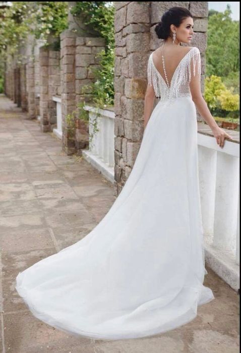 Vand rochie mireasa xs