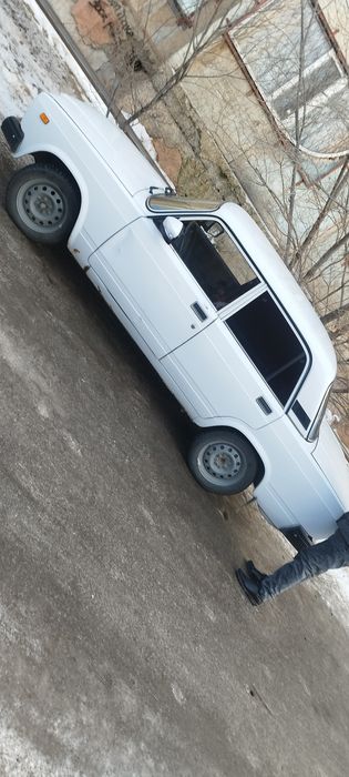 Продам ваз двадцать один ноль семь