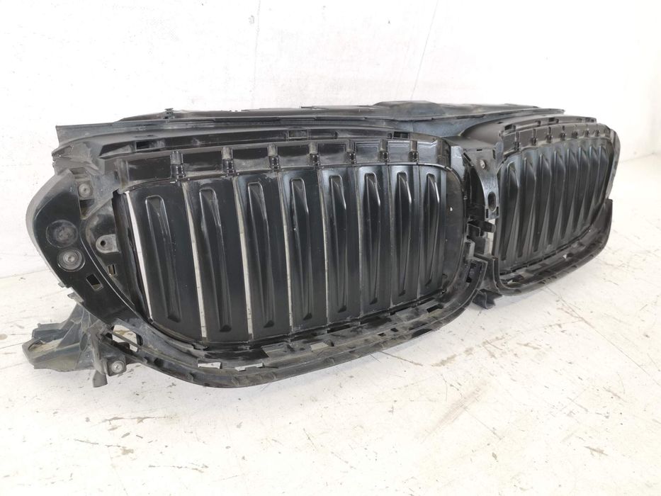 Електрическа решетка с отопление БМВ Серия 7 Г11/Г12 [ - ] Оригинална