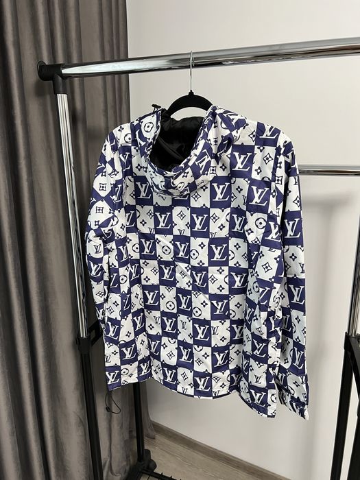 Geaca LOUIS VUITTON super calitate