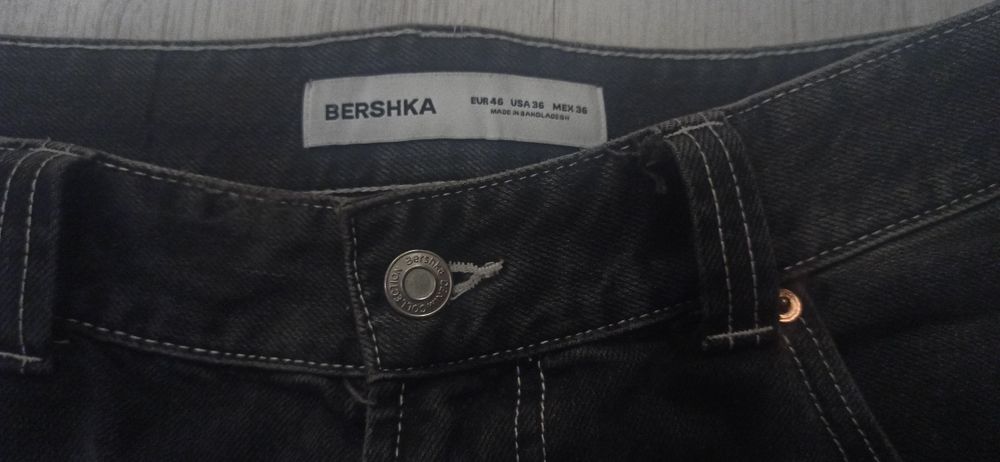 super baggy BERSHKA jeans