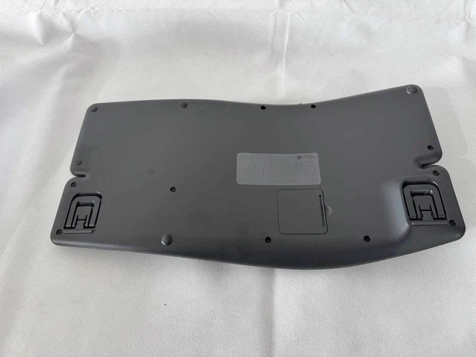 Kлавиатура Logitech ERGO K860