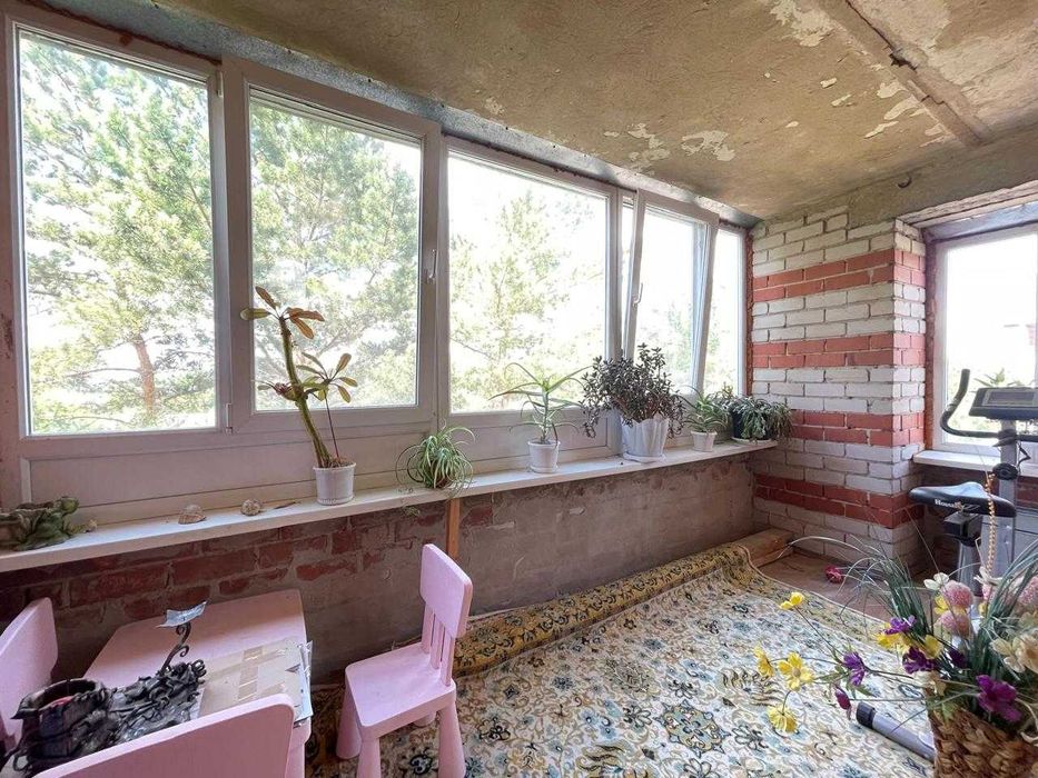 Продам шикарный  дом в Солнечном