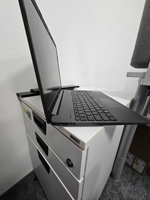 Лаптоп HP 15s-eq