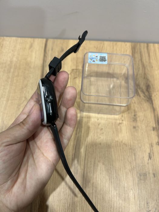 Продам детские часы с GPS