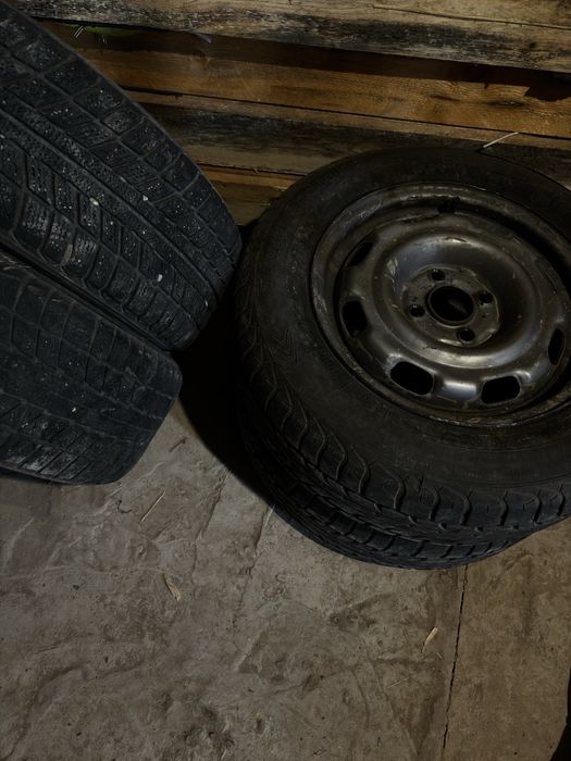 Гольф пассат балон сатылады