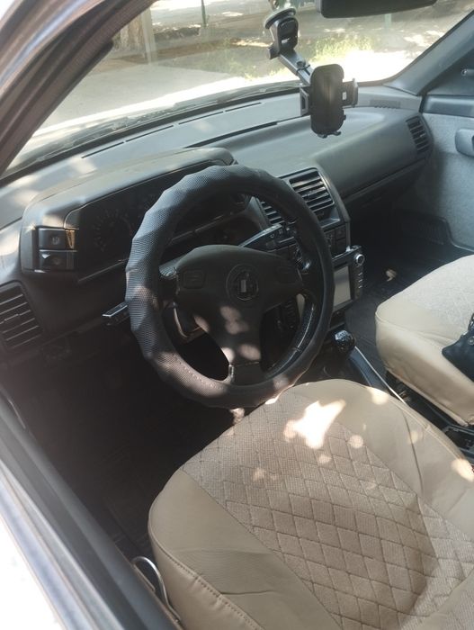 Продам автомобиль 2110