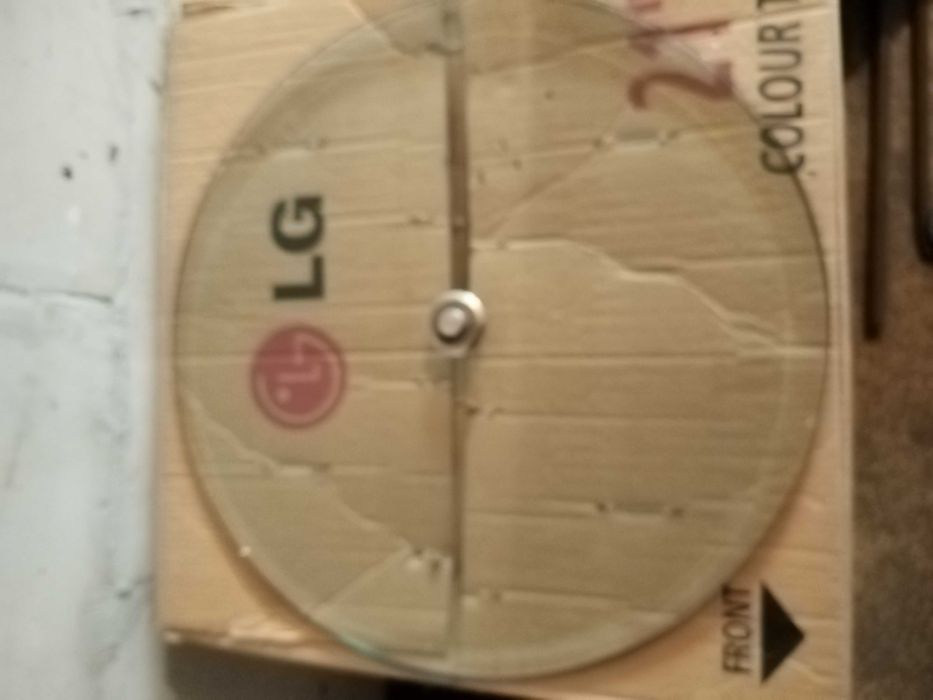 Кръгъл стъклен плот за маса  550 мм