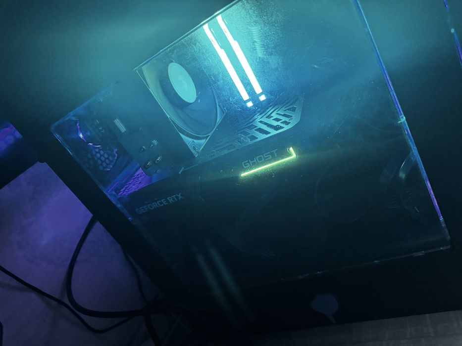 Vand PC Gaming Nou