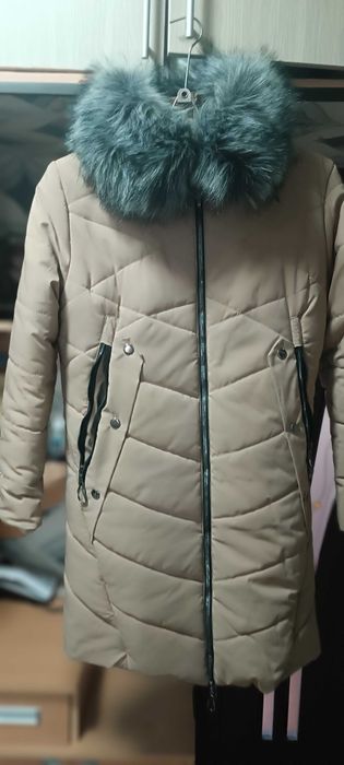 Продам пальто женское