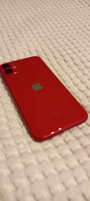 Iphone 11/ 64 GB/ Red