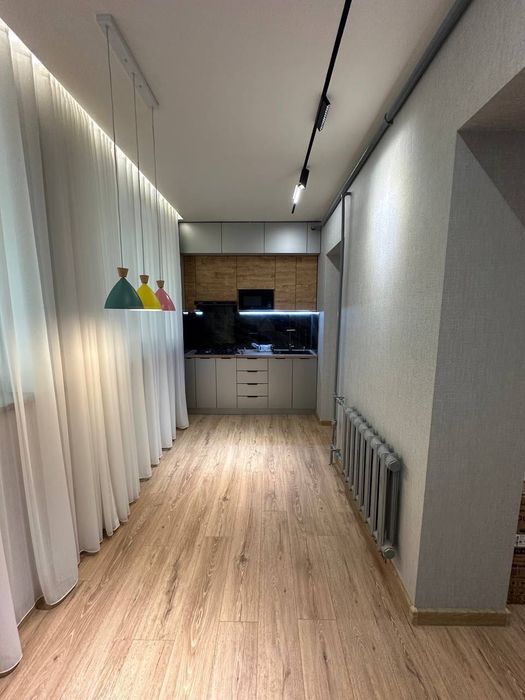 Сдается 1 комнатная квартира 
С обстановкой ЛЮКС в горде Алмалыке