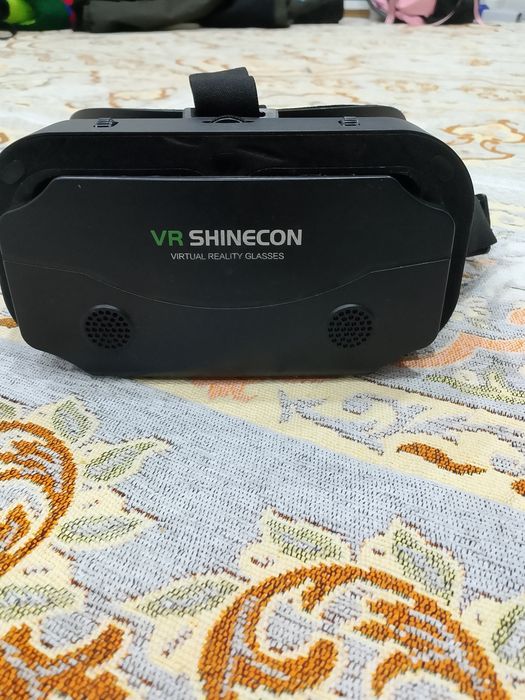 Продам vr очки в хорошем состоянии