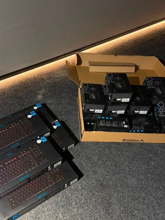 Logitech G Pro клавиатура