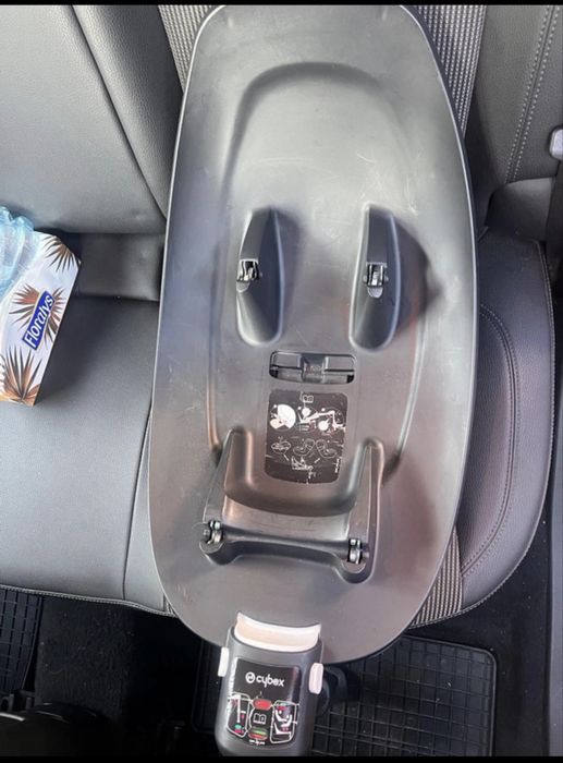 Scoica Cybex cu isofix
