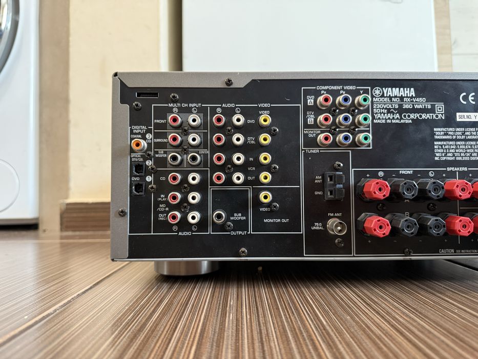 Yamaha RX-V450 resiver