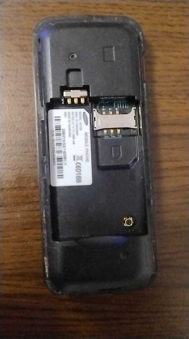 Telefon Samsung E1120