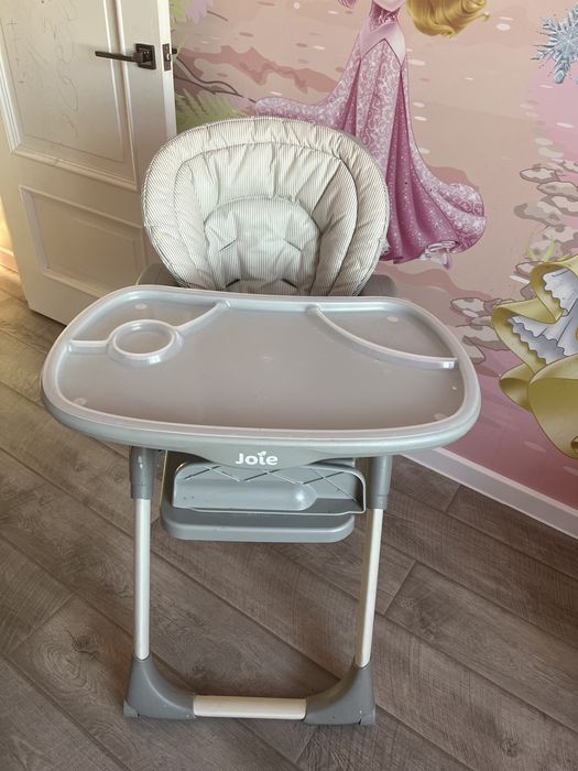Стульчик для кормления Joie