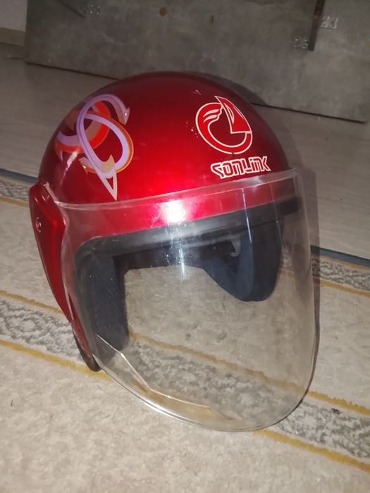 Каска продам срочны