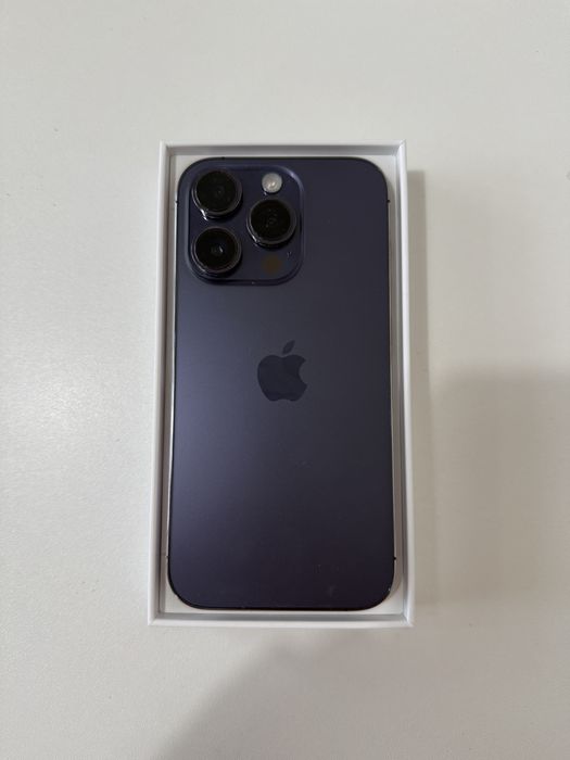 iphone 14 pro.