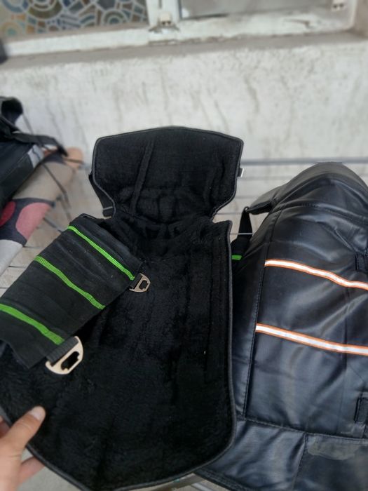 Продам  нарукафник и наколенники