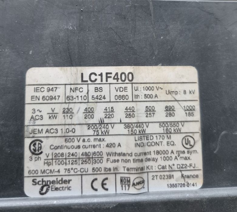 Контактор Schneider Electric LC1F400 — 400 А