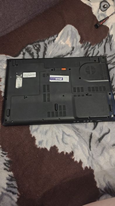 Laptop Acer v3-731