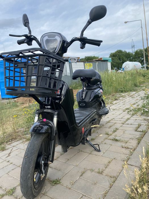 Продам скутер  БЕЗ АКУМУЛЯТОРА