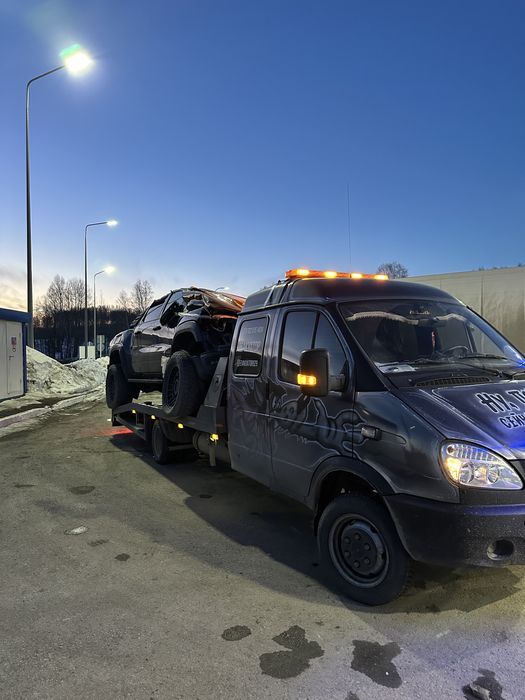 Услуги эвакуатора 24/7