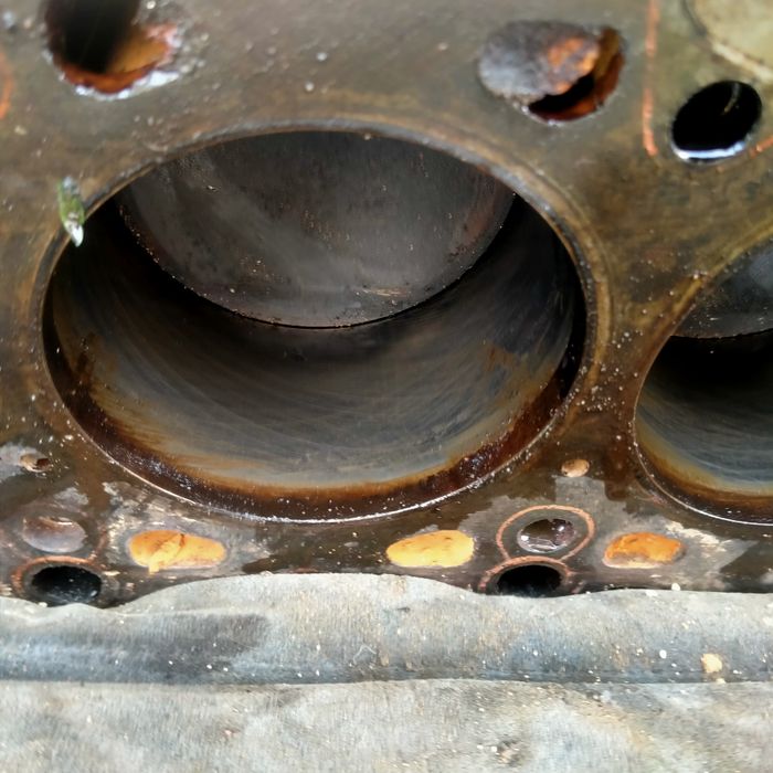 Бмв матор 2 куб по запчастями