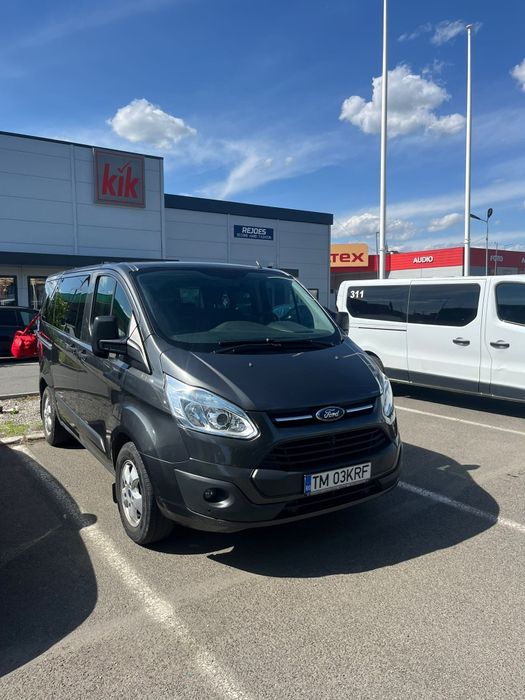 Închirieri microbuze