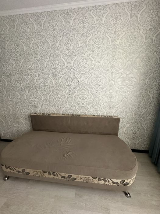 Шкаф и Диван продается