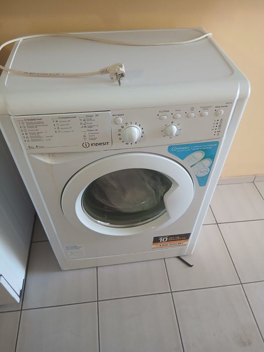 Продам стиральную машину
